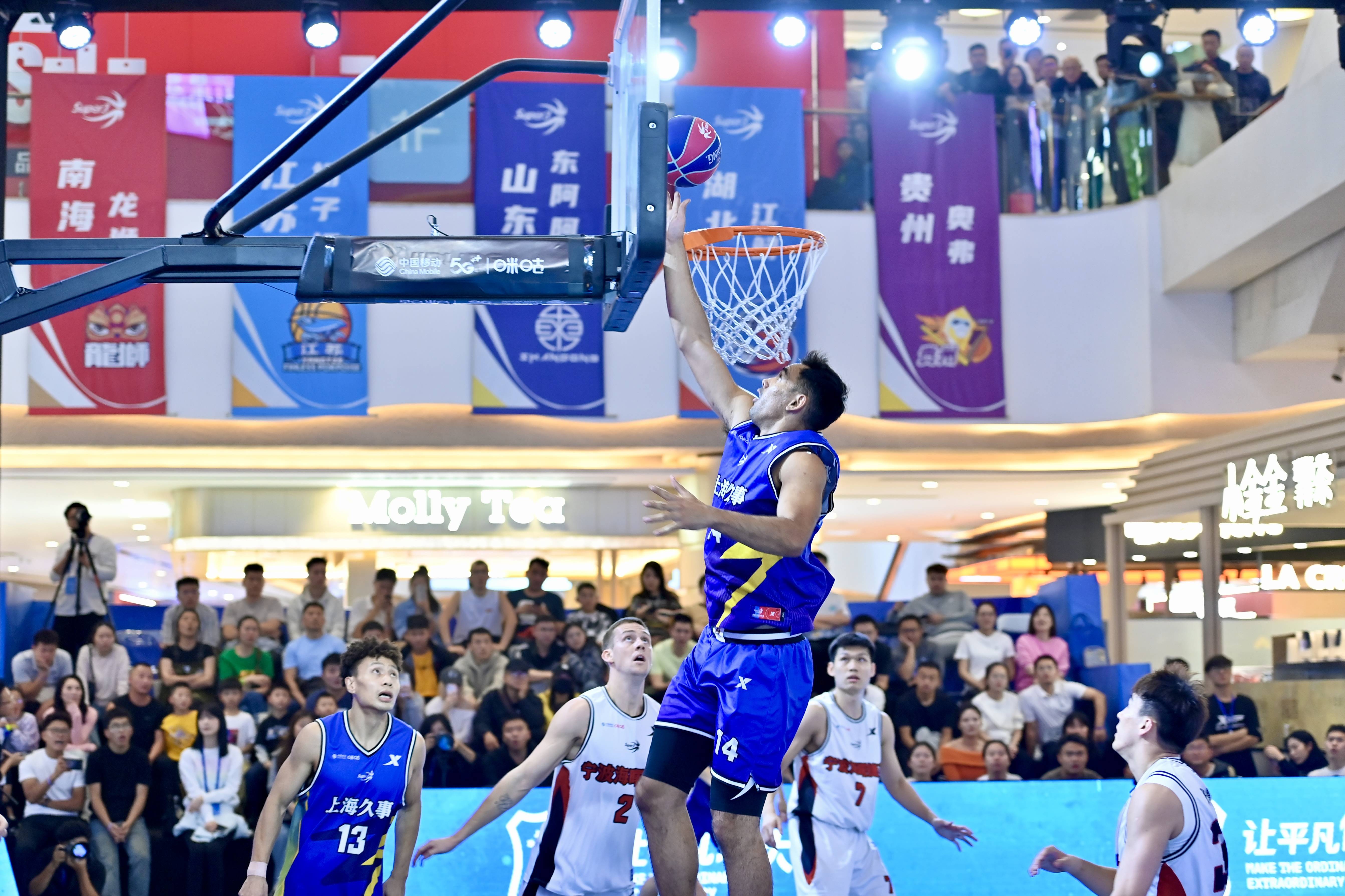 宁波男篮豪取主场胜利,迎来连胜 宁波男篮豪取主场胜利,迎来连胜