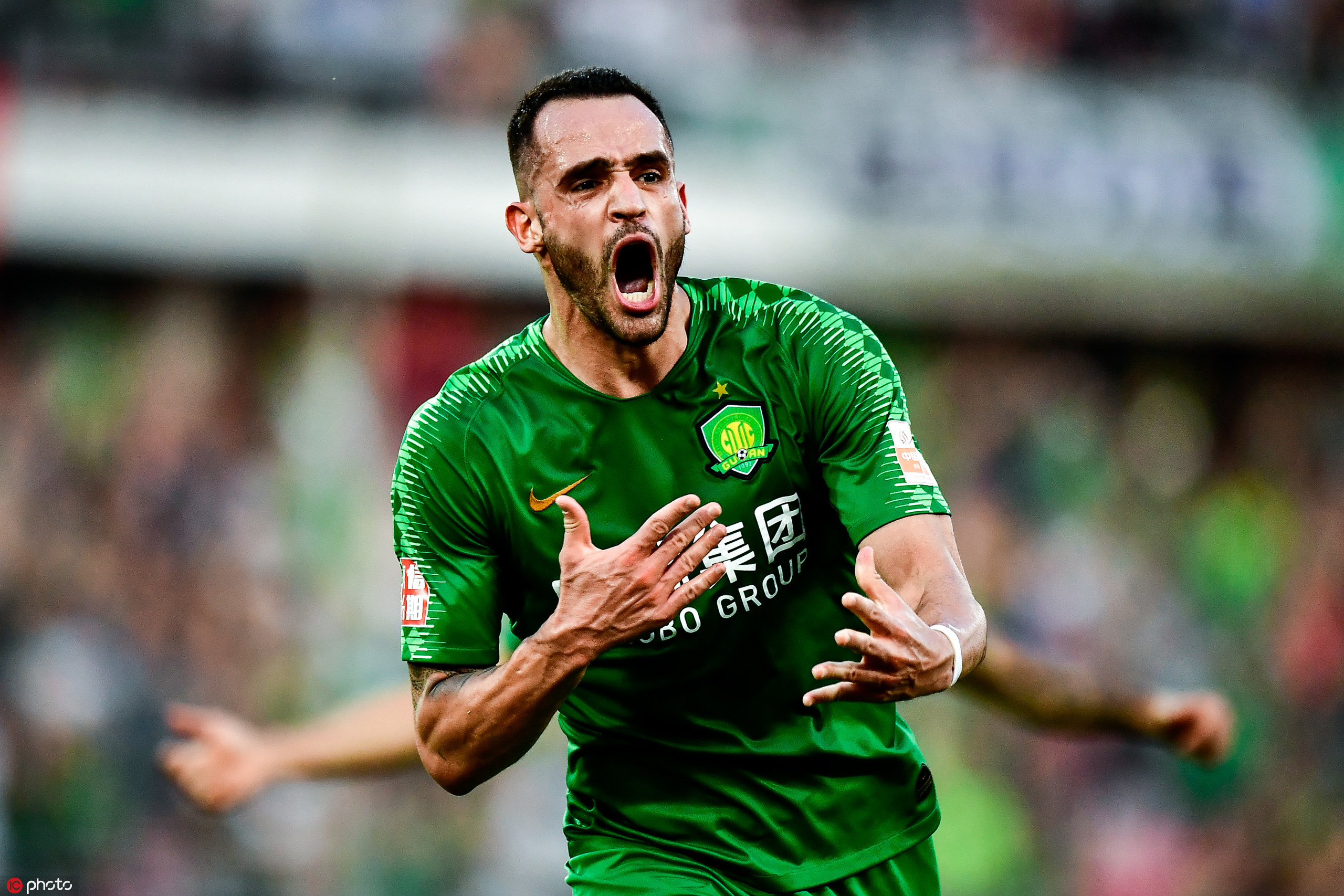 包含里尔客场胜出,继续领跑积分榜的词条 包含里尔客场胜出,继续领跑积分榜的词条