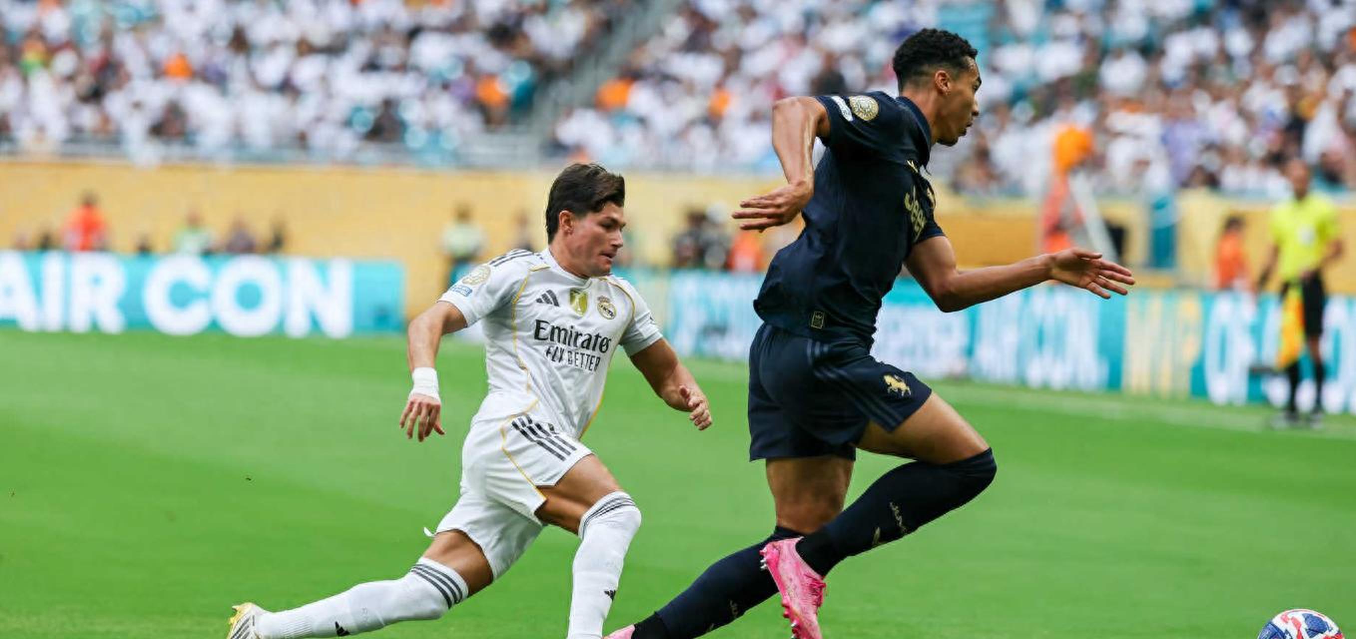 尤文图斯逆转战平,失去晋级机会 尤文图斯逆转战平,失去晋级机会