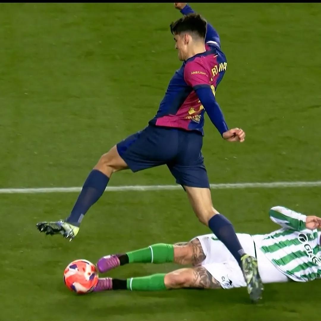 爱游戏在线-巴塞罗那遭遇横扫,遗憾不敌对手的简单介绍