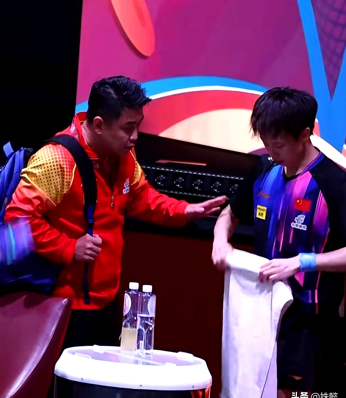 AYX官方直播-瑞典乒乓球队翻盘英国乒乓球队，王皓高光表现的简单介绍