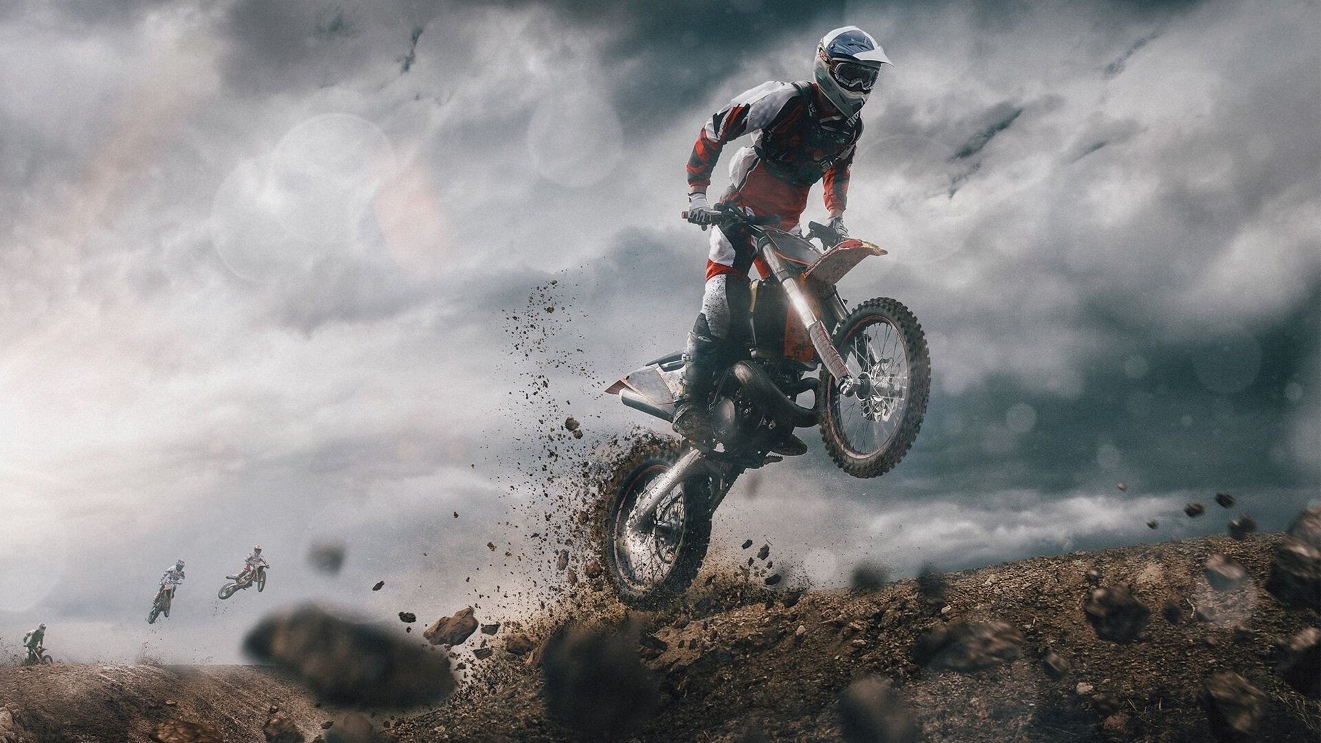 绿茵场上的横扫与篮球场的争冠，双线焦点下的体育狂潮