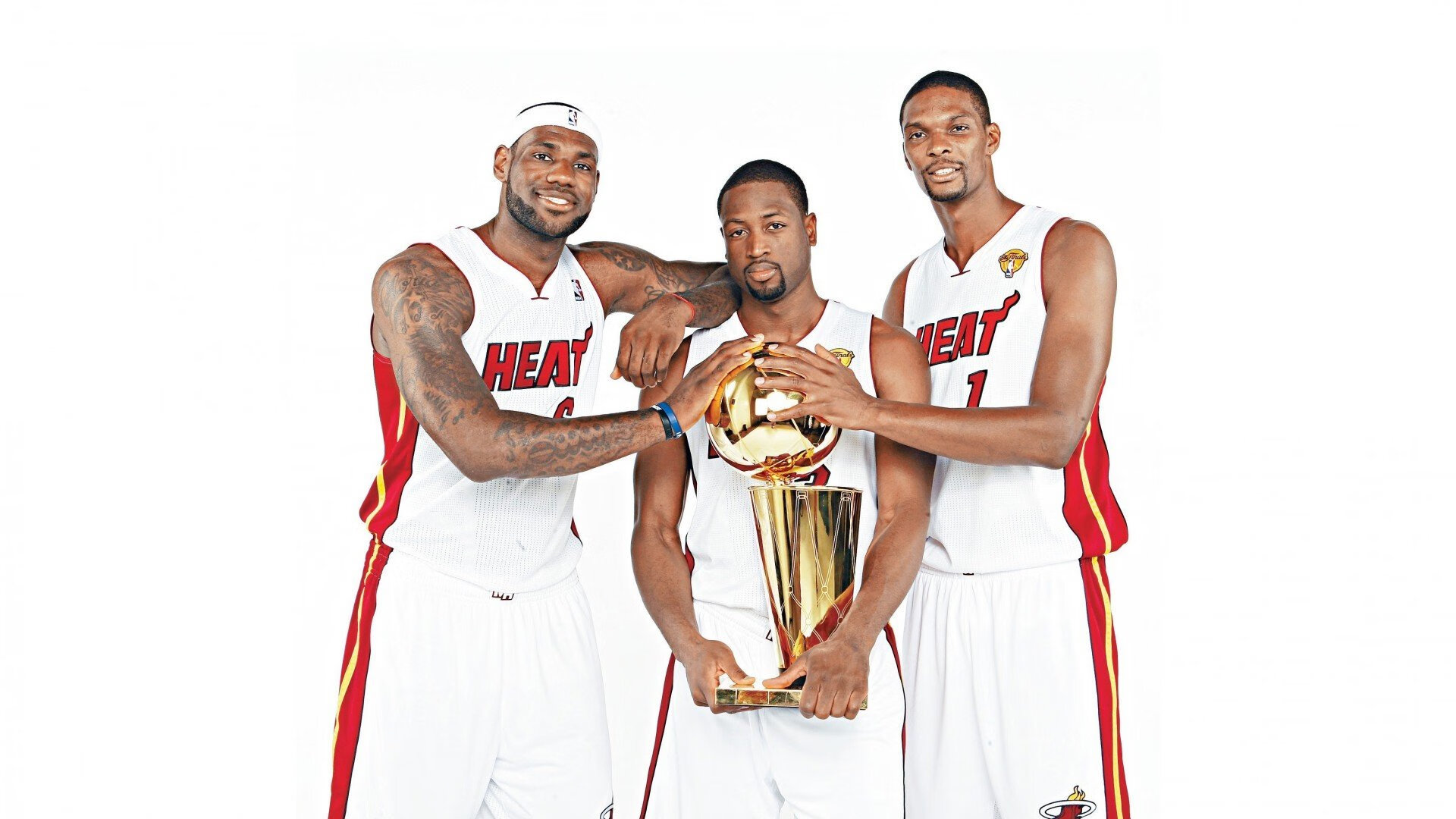 爱游戏官方入口-宿敌的棋局，当塔图姆成为无解命题，马刺式压迫如何冰封热火